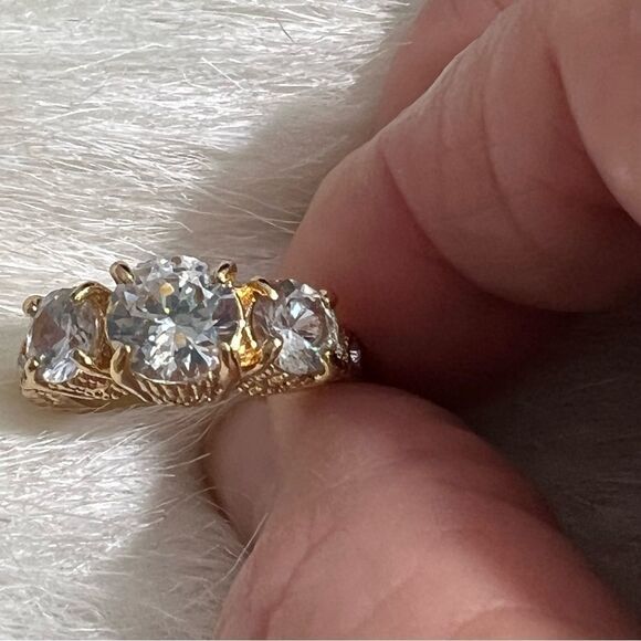 Gold‎ Plated Diamondesque Engagement/Cocktail/Anniversary Ring - 7 - Picture 9 of 11